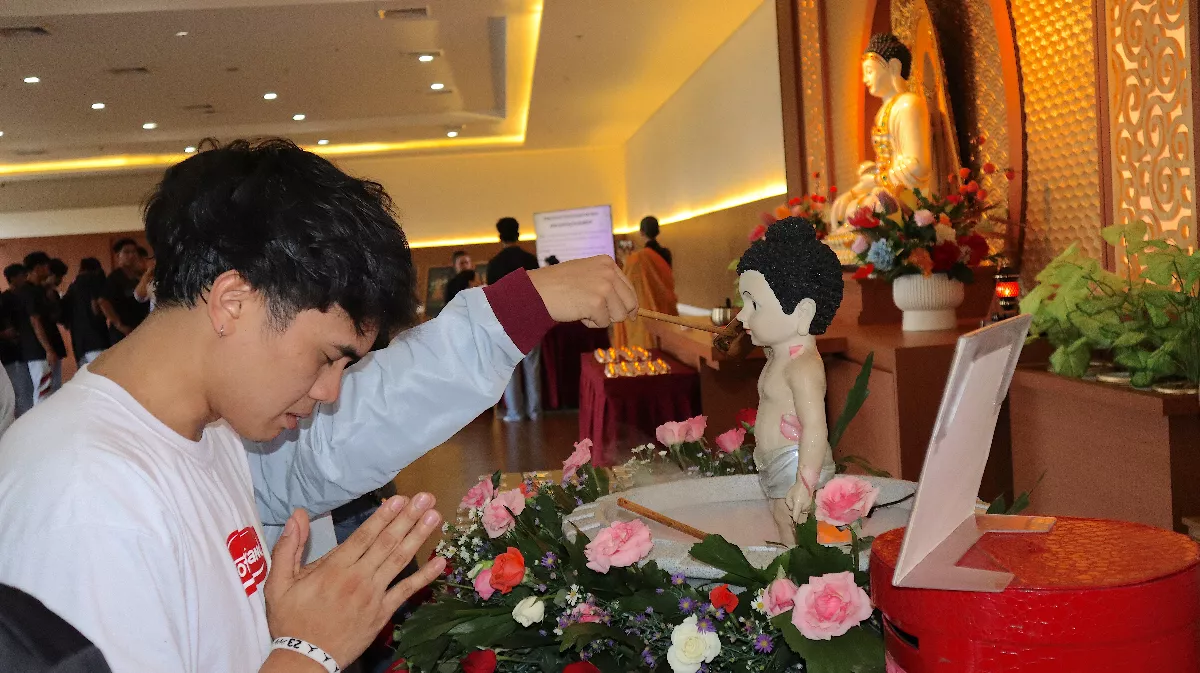GMC Buddhist Studies Department organized Buddha's Birthday Celebration